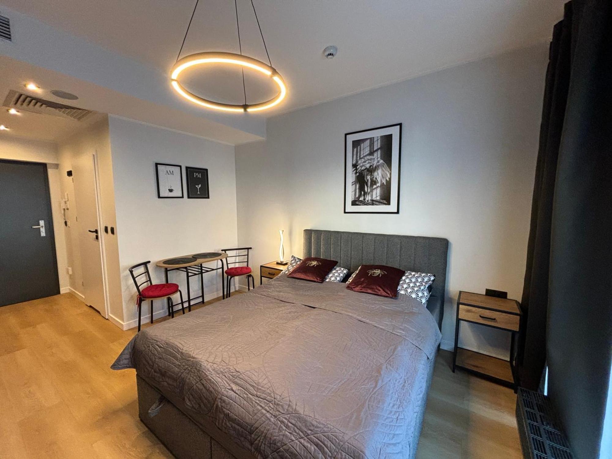 Totu Today-Plac Wolnosci 6 Apartamenty, Faktura Vat, Self Check-In Poznań Buitenkant foto