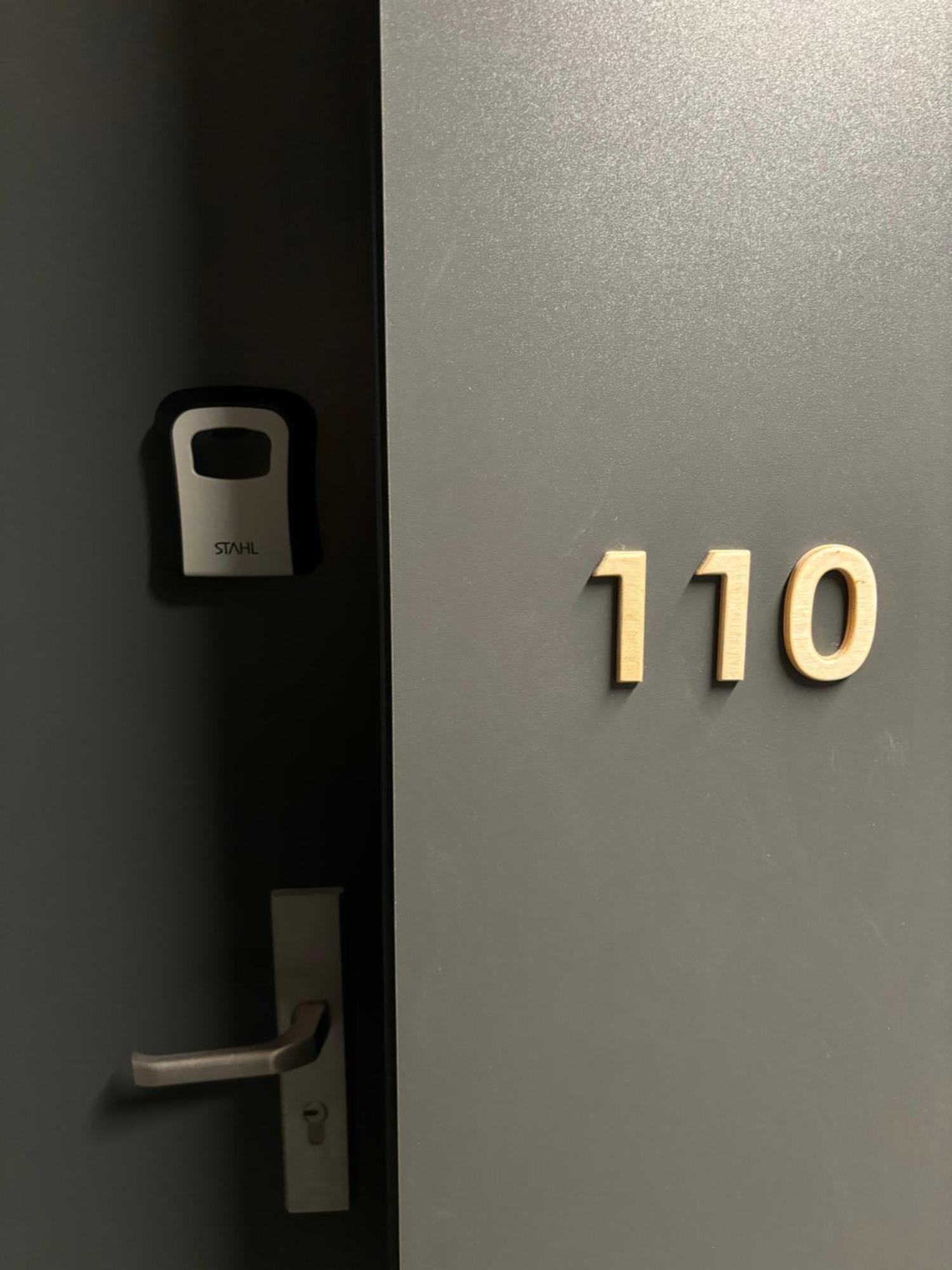 Totu Today-Plac Wolnosci 6 Apartamenty, Faktura Vat, Self Check-In Poznań Buitenkant foto