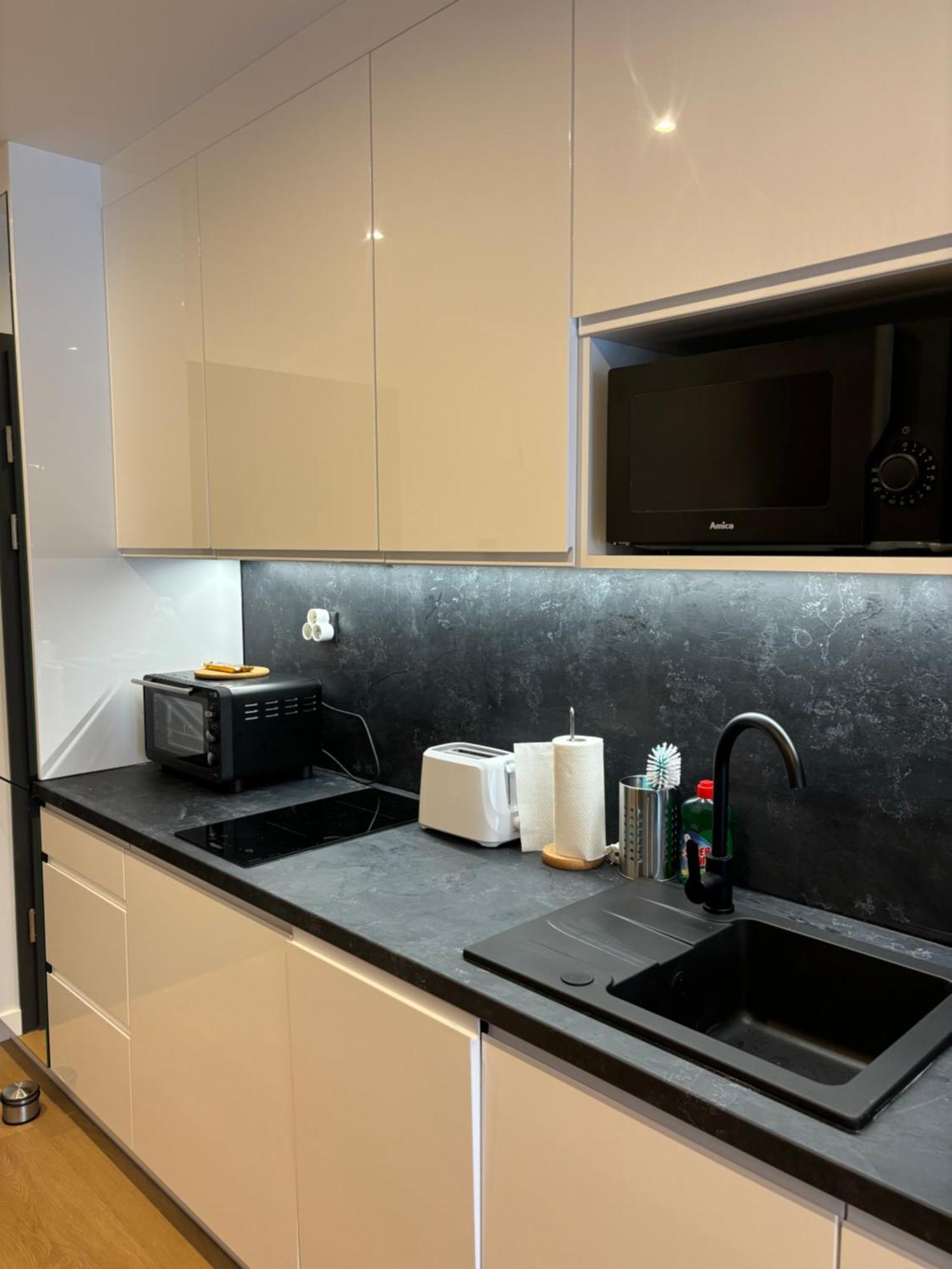 Totu Today-Plac Wolnosci 6 Apartamenty, Faktura Vat, Self Check-In Poznań Buitenkant foto